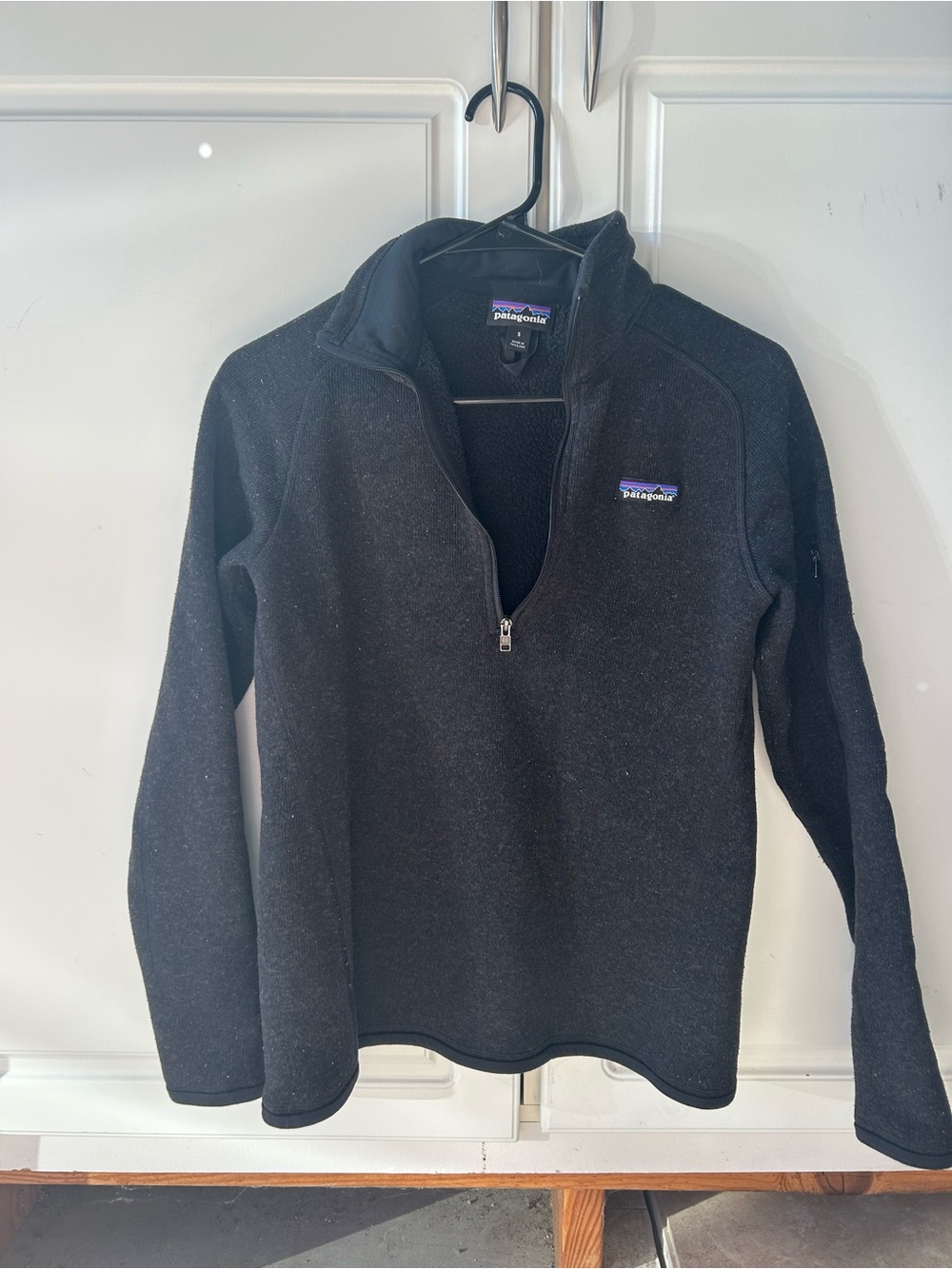 Patagonia Black Half-Zip Fleece Pullover